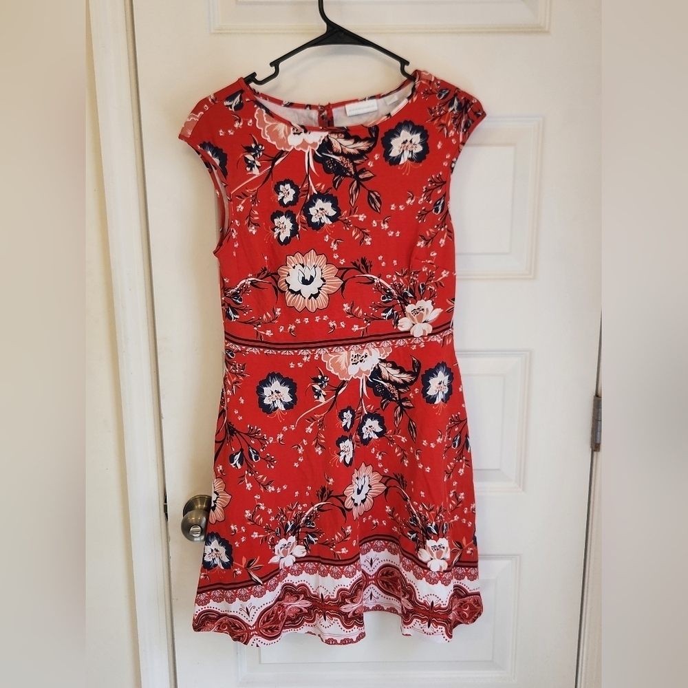 New York & Company Womens Floral Red Short Sleeve Dress Midi Size S #Z555